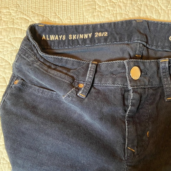 Woman’s blue corduroy pants - Picture 2 of 6